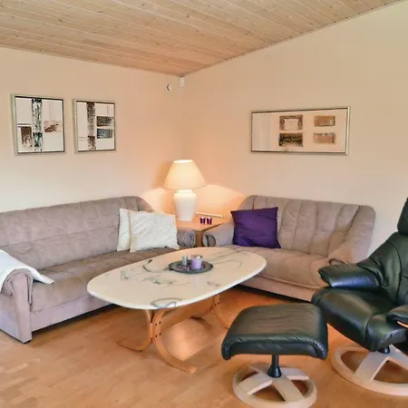 Holiday 13 Ferienhaus