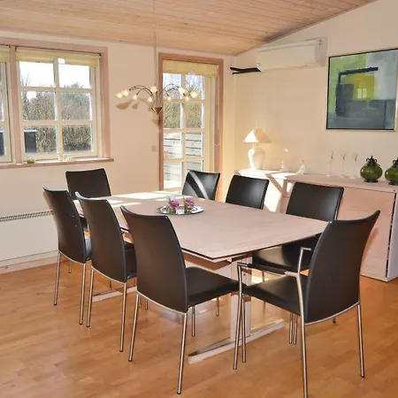 Holiday 13 Ferienhaus *